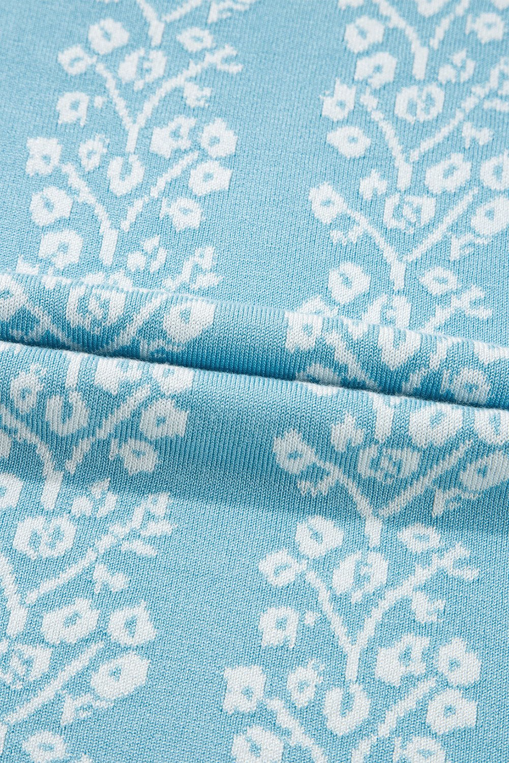 sky blue contrast trim floral crewneck knit top - MAD RUFFI