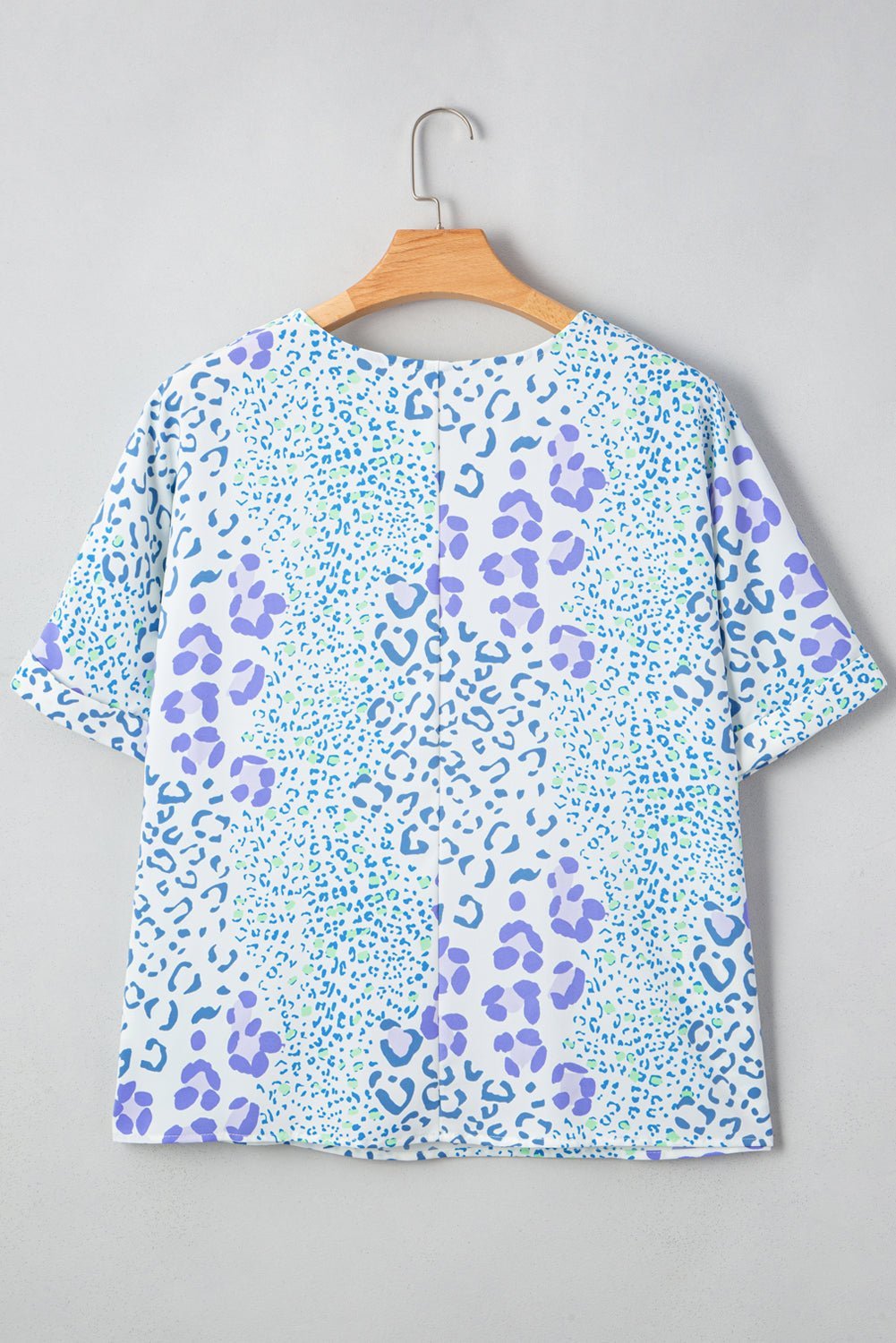 Sky Blue Leopard Print V Neck Short Sleeve Plus Size Top - MAD RUFFI