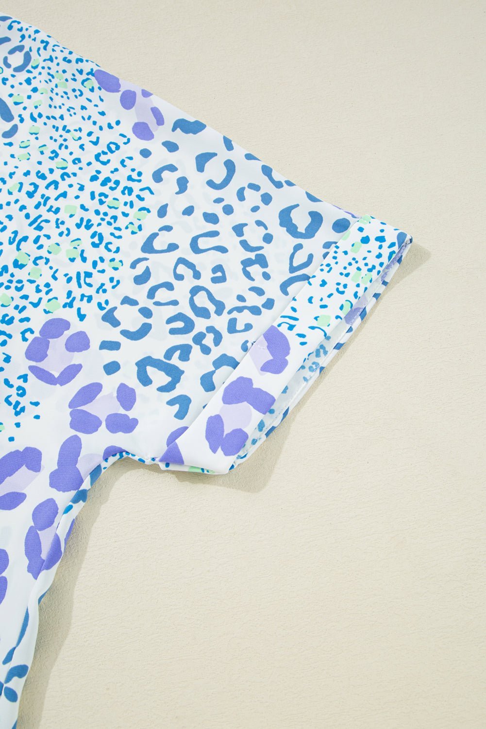 Sky Blue Leopard Print V Neck Short Sleeve Plus Size Top - MAD RUFFI