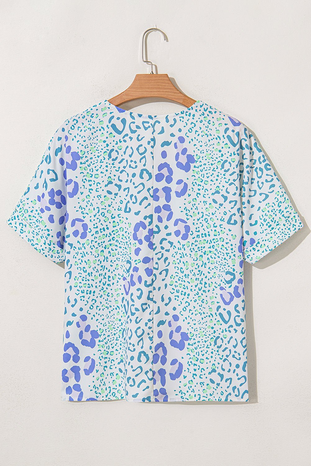 Sky Blue Leopard Print V Neck Short Sleeve Plus Size Top - MAD RUFFI