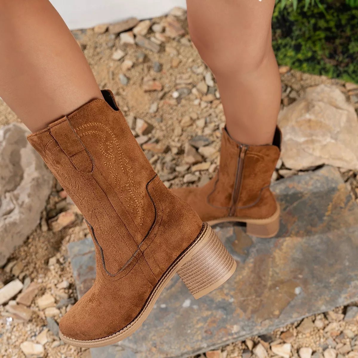 Suede Block Heel Western Boots - MAD RUFFI