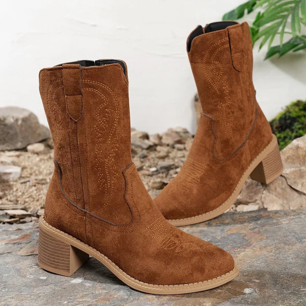 Suede Block Heel Western Boots - MAD RUFFI