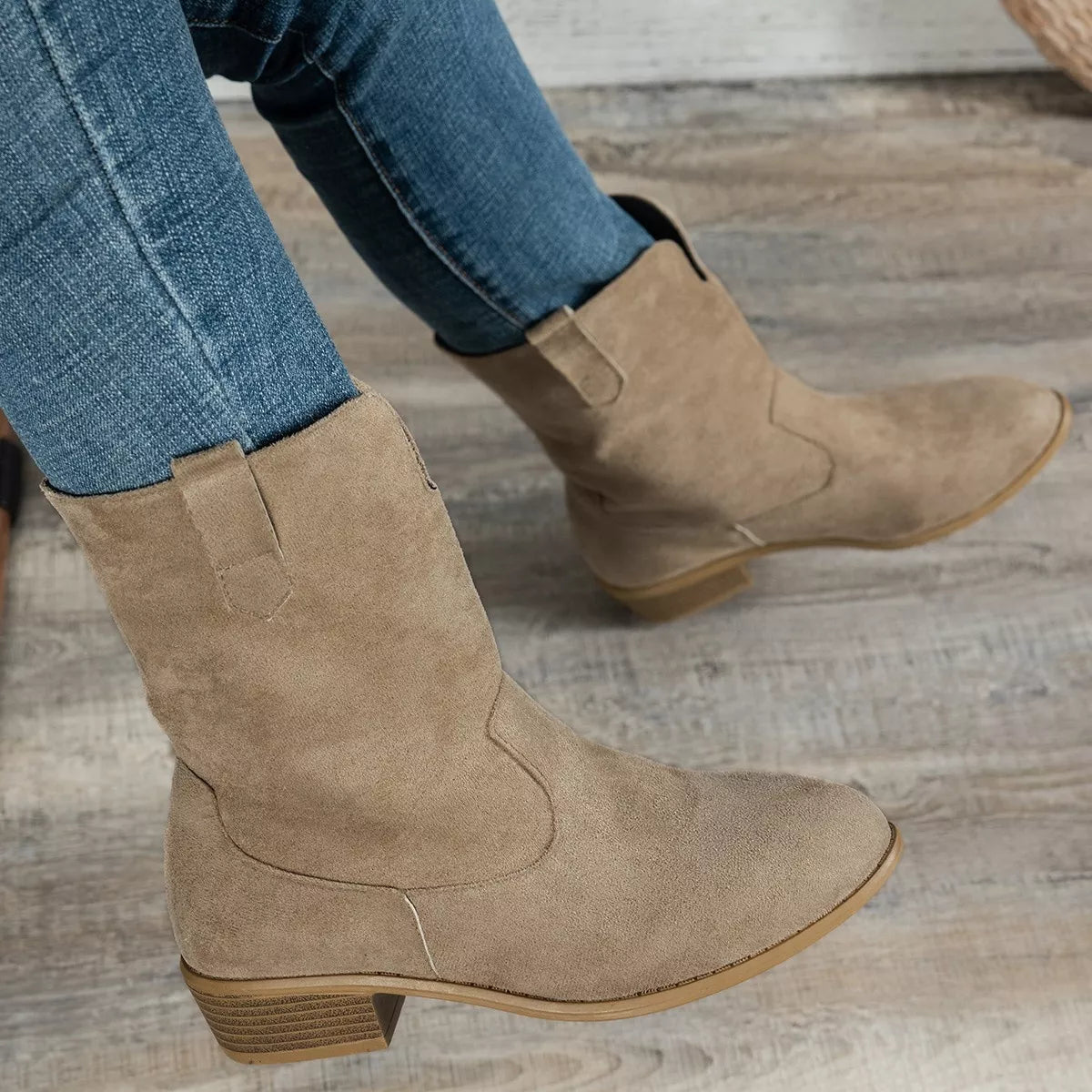 Suede Block Heel Western Boots - MAD RUFFI