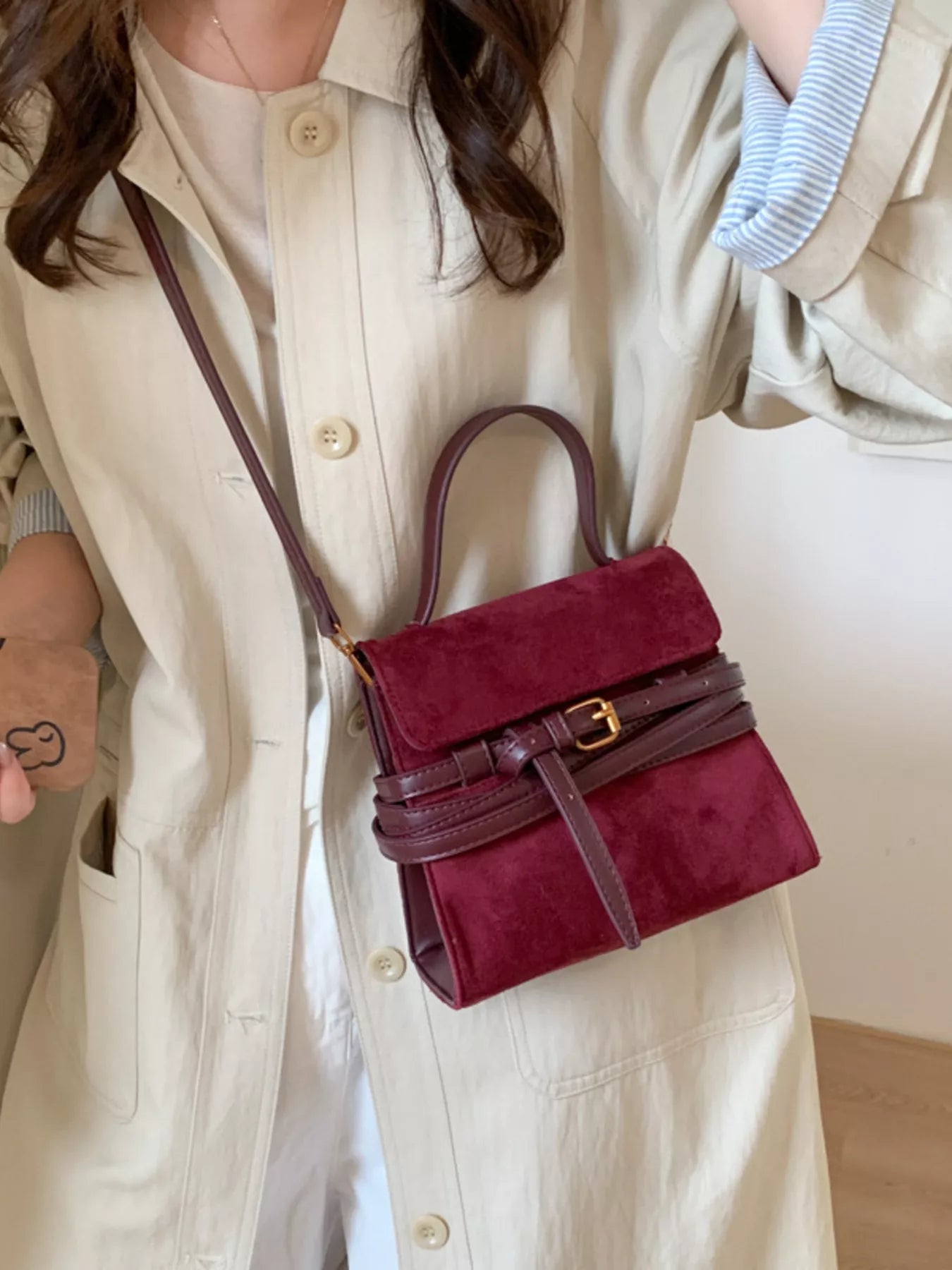 Suede Buckle Decor Crossbody Bag - MAD RUFFI