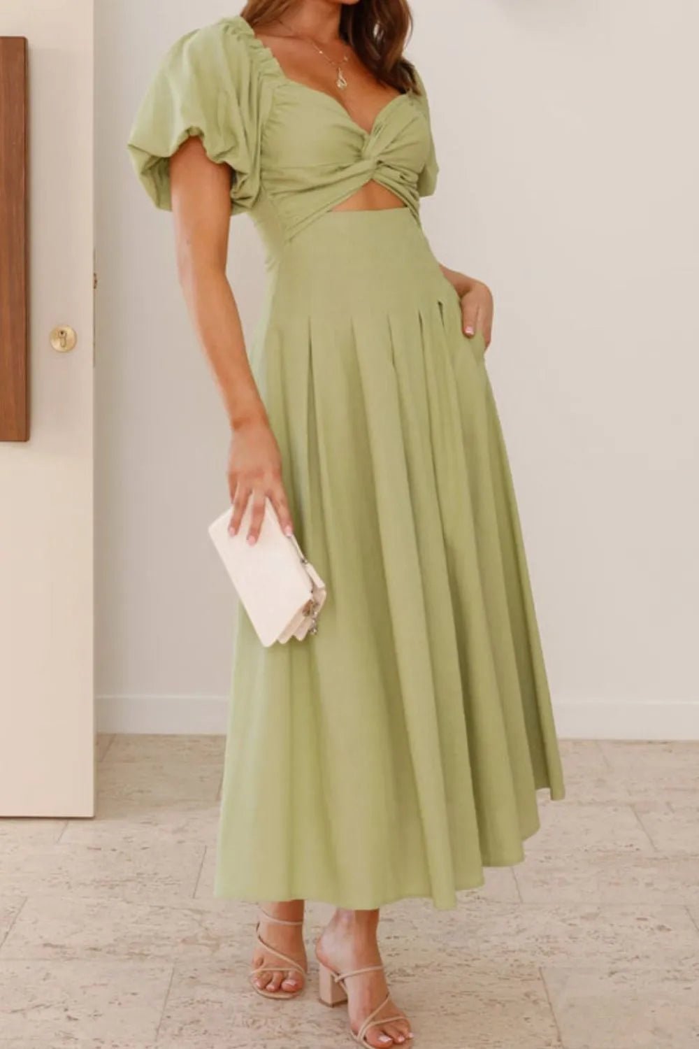 Sweetheart Neck Puff Sleeve Dress - MAD RUFFI