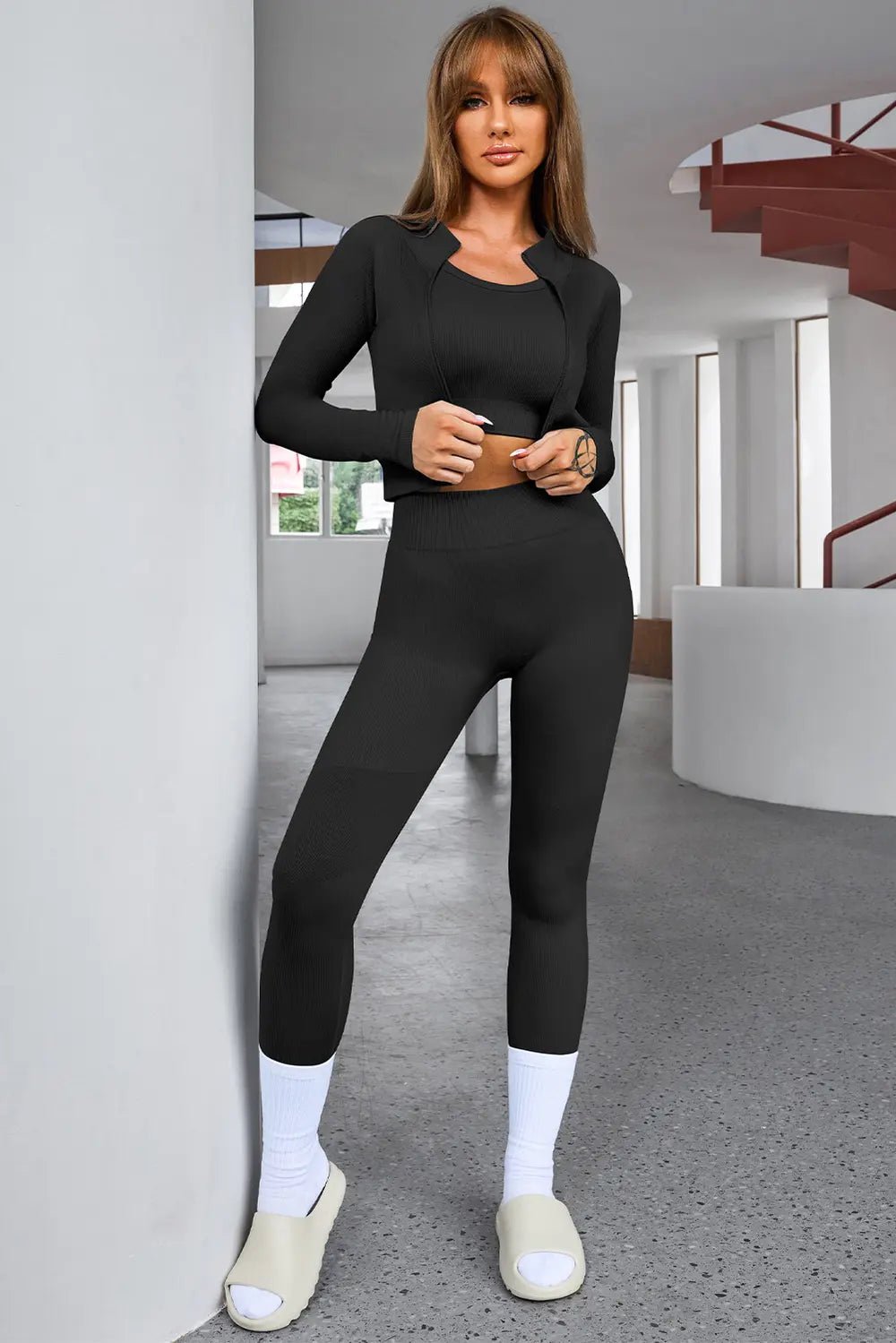 Tank Cropped Active Top and Pants Set - MAD RUFFI