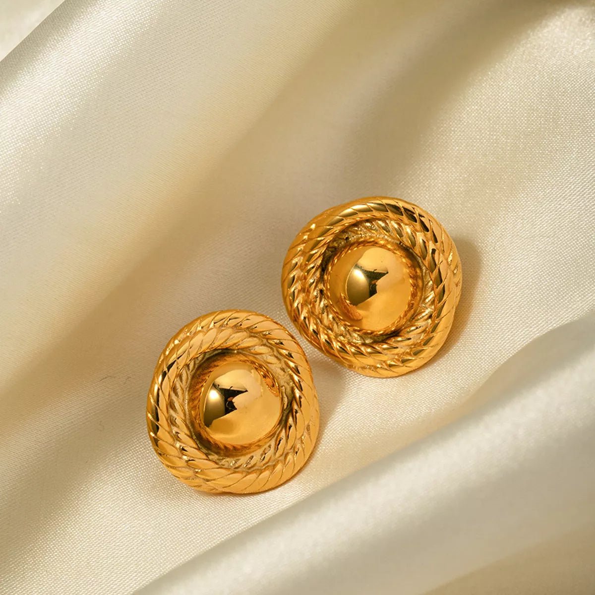 Twisted Rope Circle Stud Earrings - MAD RUFFI