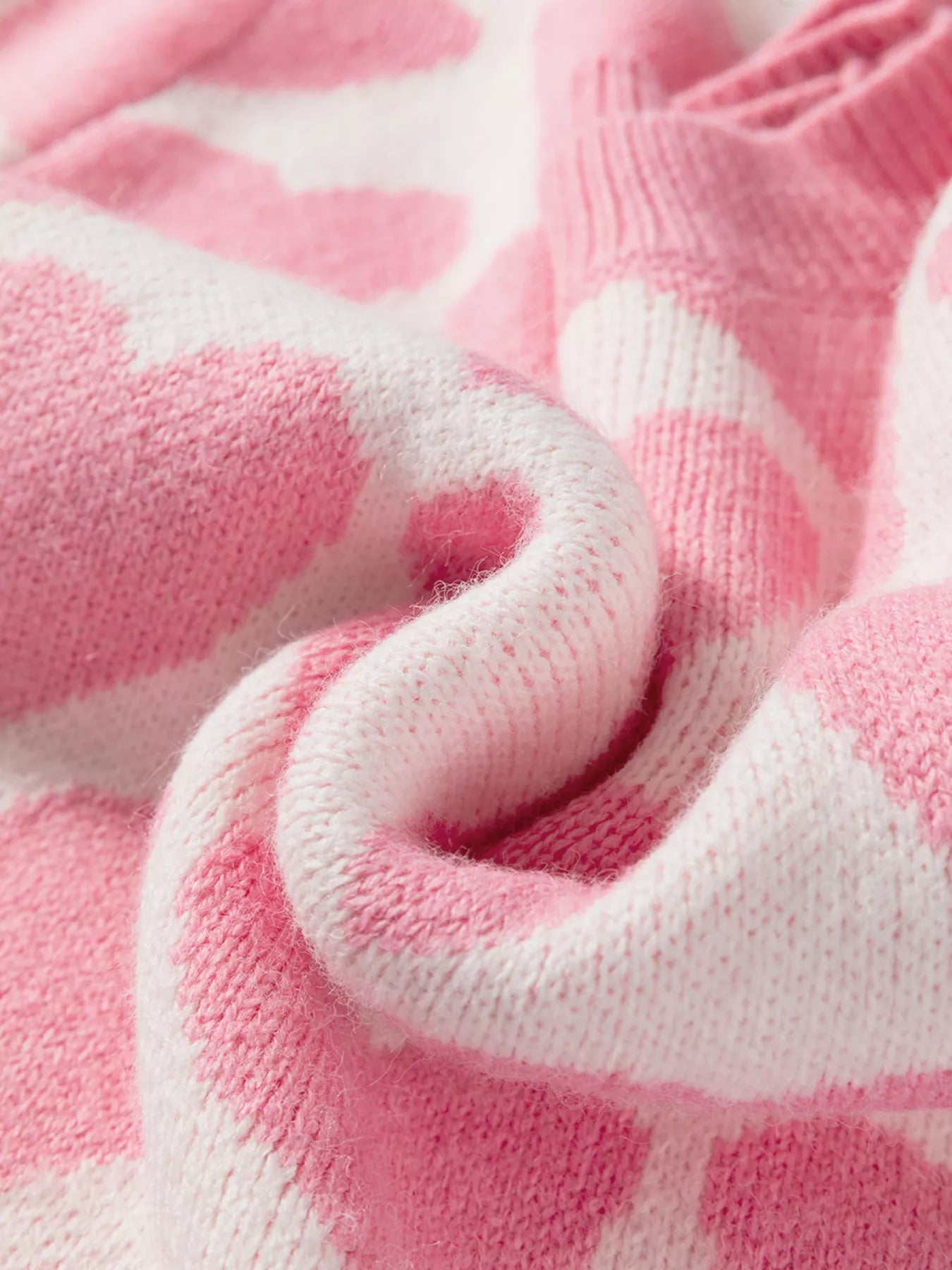 Valentine Heart Round Neck Sweater - MAD RUFFI