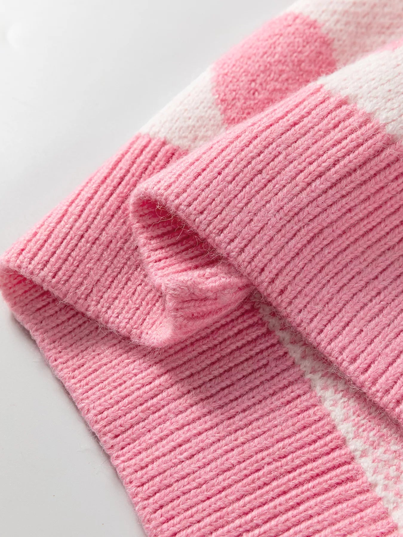 Valentine Heart Round Neck Sweater - MAD RUFFI