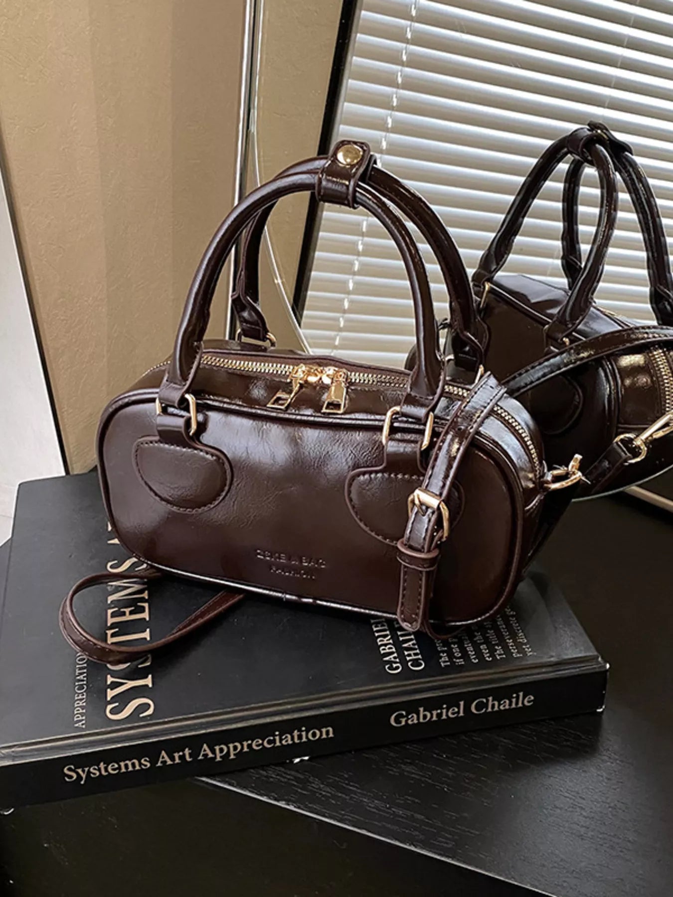 Vintage Style Crossbody Bag with Charm - MAD RUFFI