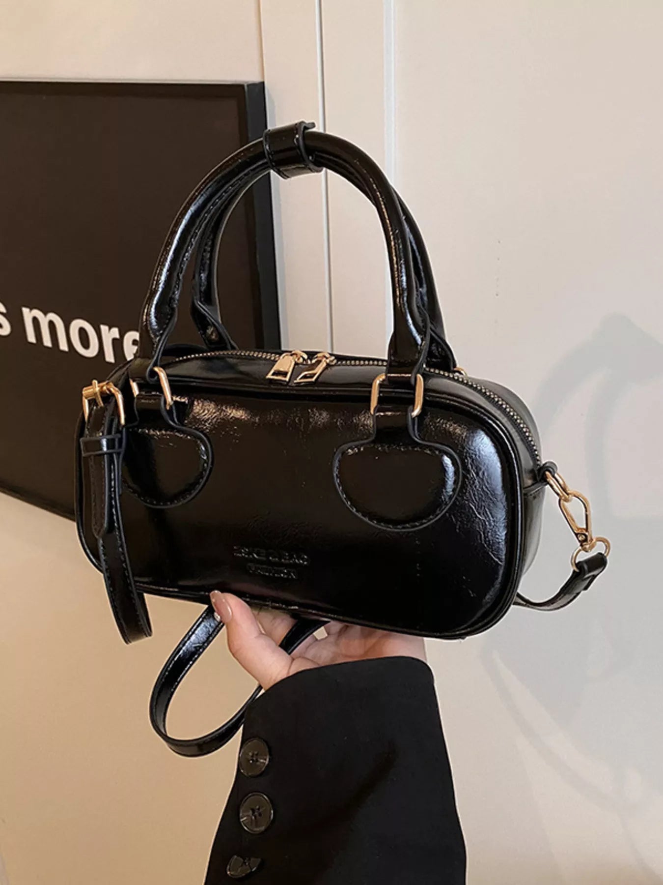 Vintage Style Crossbody Bag with Charm - MAD RUFFI