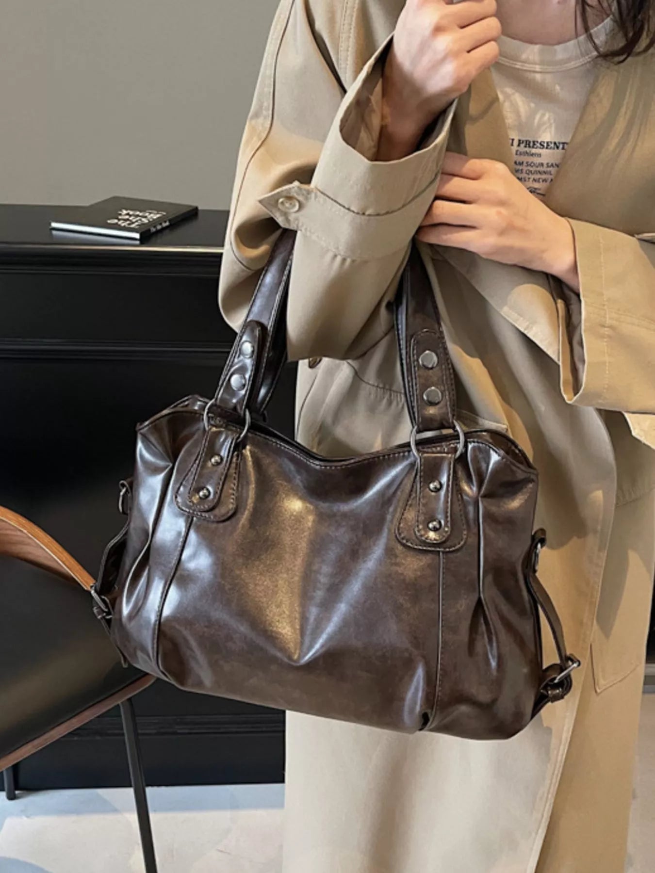 Vintage Style Leather Handbag - MAD RUFFI