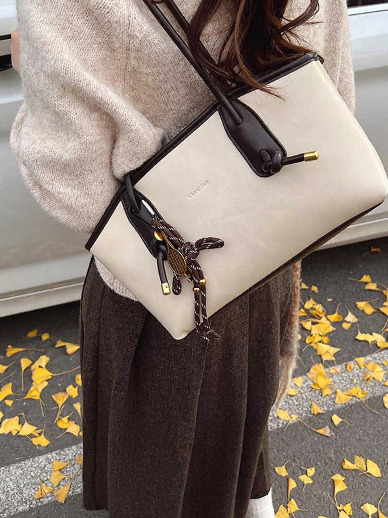 Vintage Style Leather Shoulder Bag - MAD RUFFI