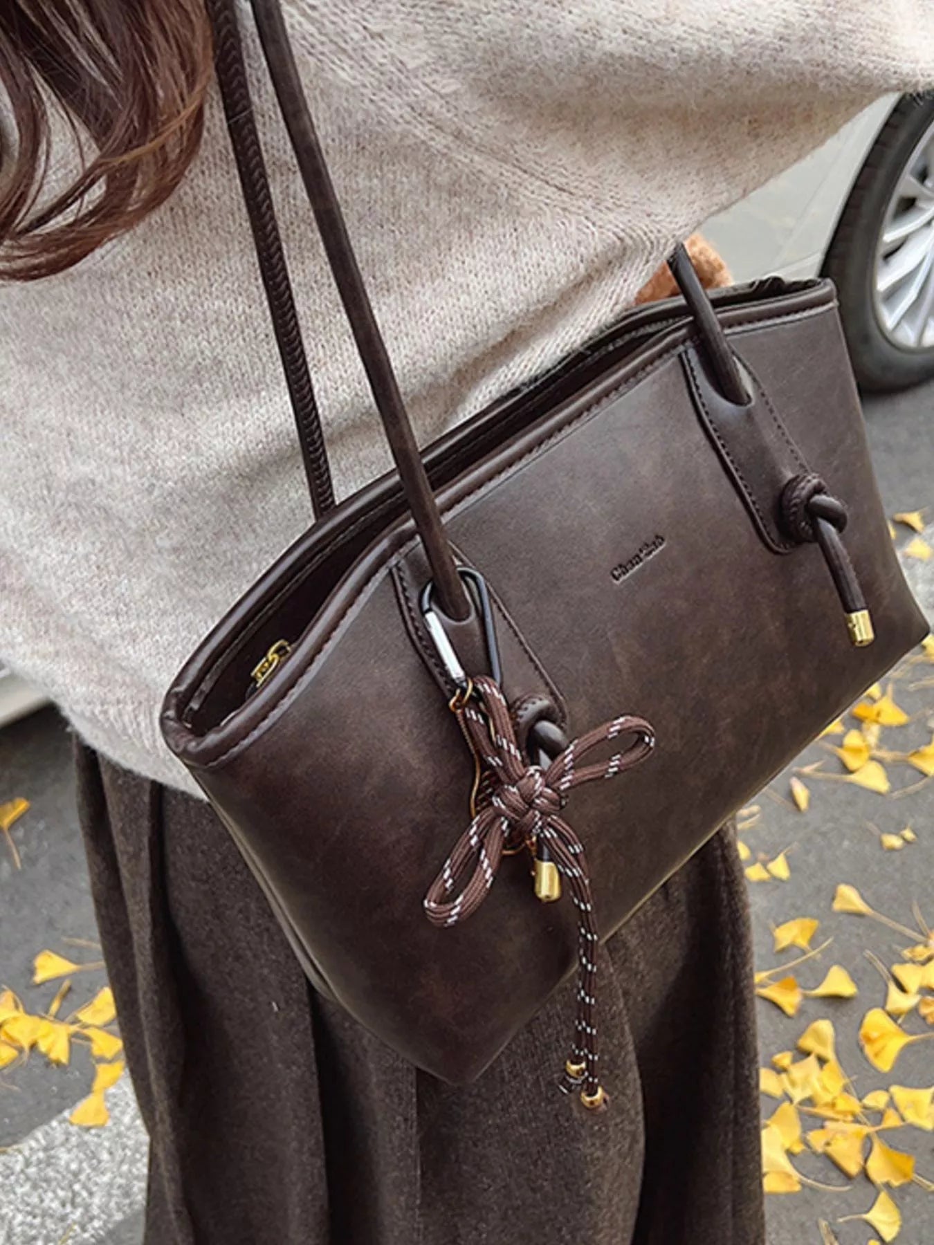 Vintage Style Leather Shoulder Bag - MAD RUFFI