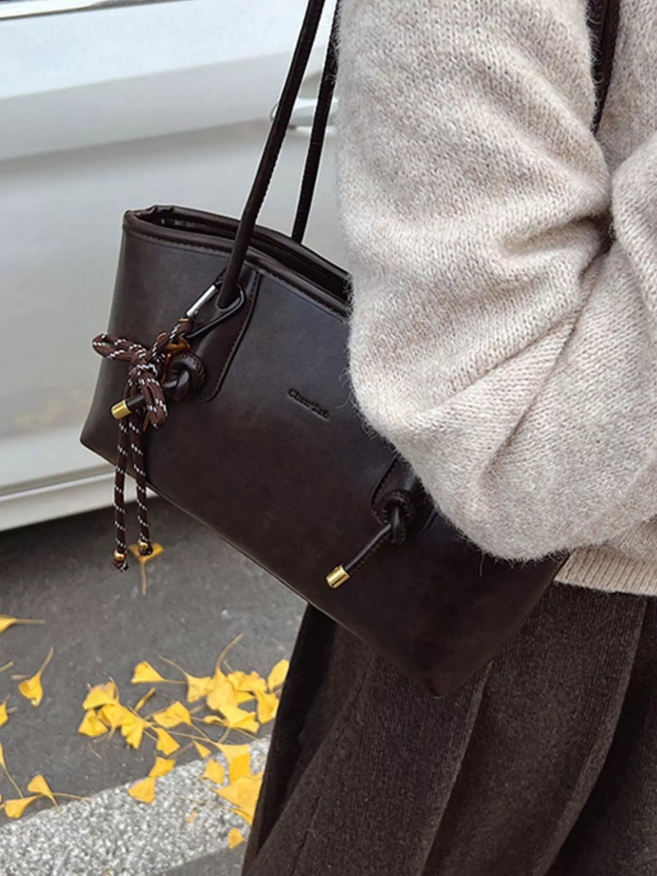 Vintage Style Leather Shoulder Bag - MAD RUFFI