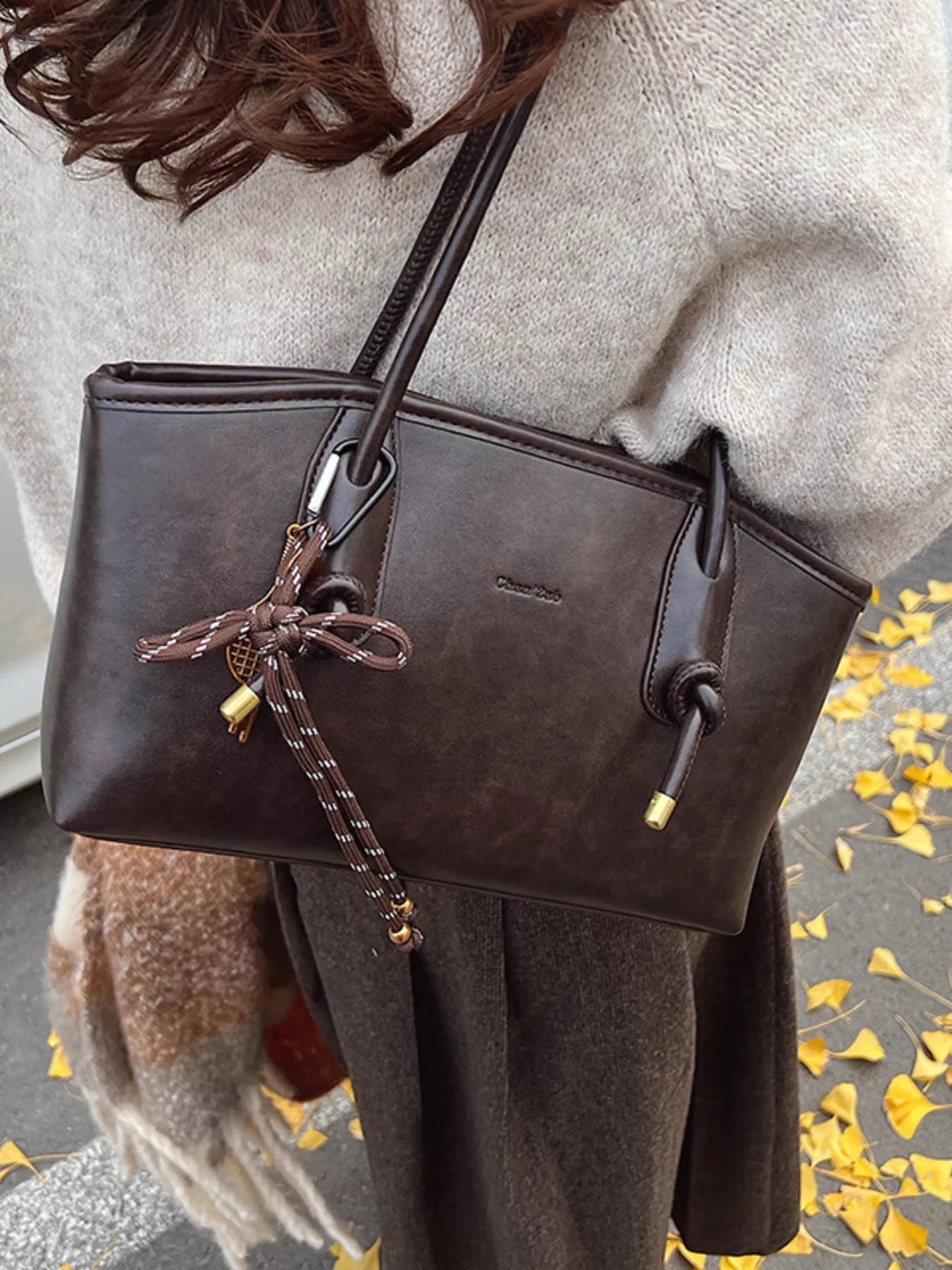 Vintage Style Leather Shoulder Bag - MAD RUFFI
