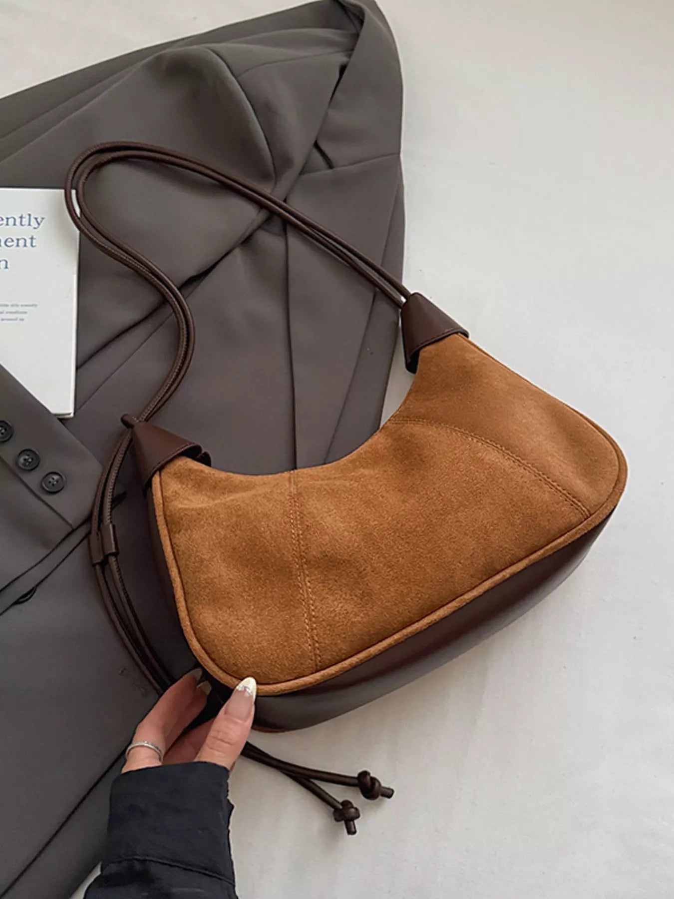 Vintage Suede Tassel Shoulder Bag - MAD RUFFI