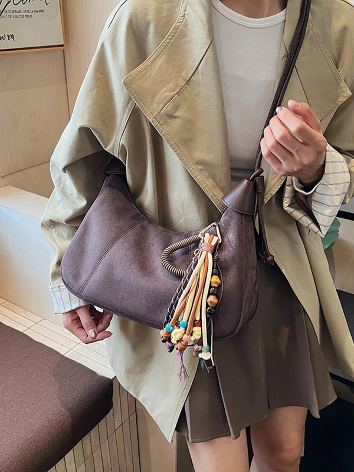 Vintage Suede Tassel Shoulder Bag - MAD RUFFI