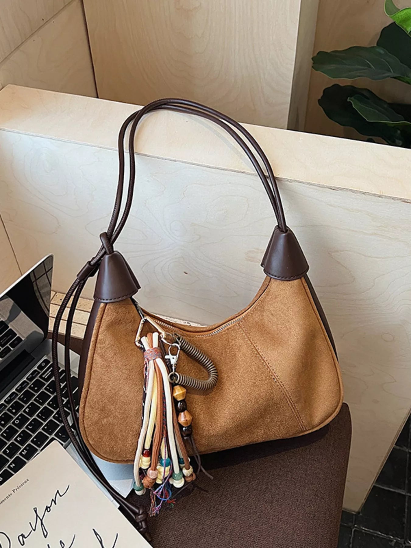 Vintage Suede Tassel Shoulder Bag - MAD RUFFI