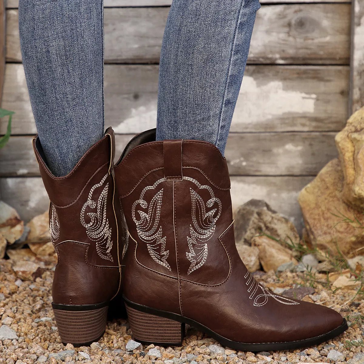Western Cowboy Boots with Embroidered Design - MAD RUFFI