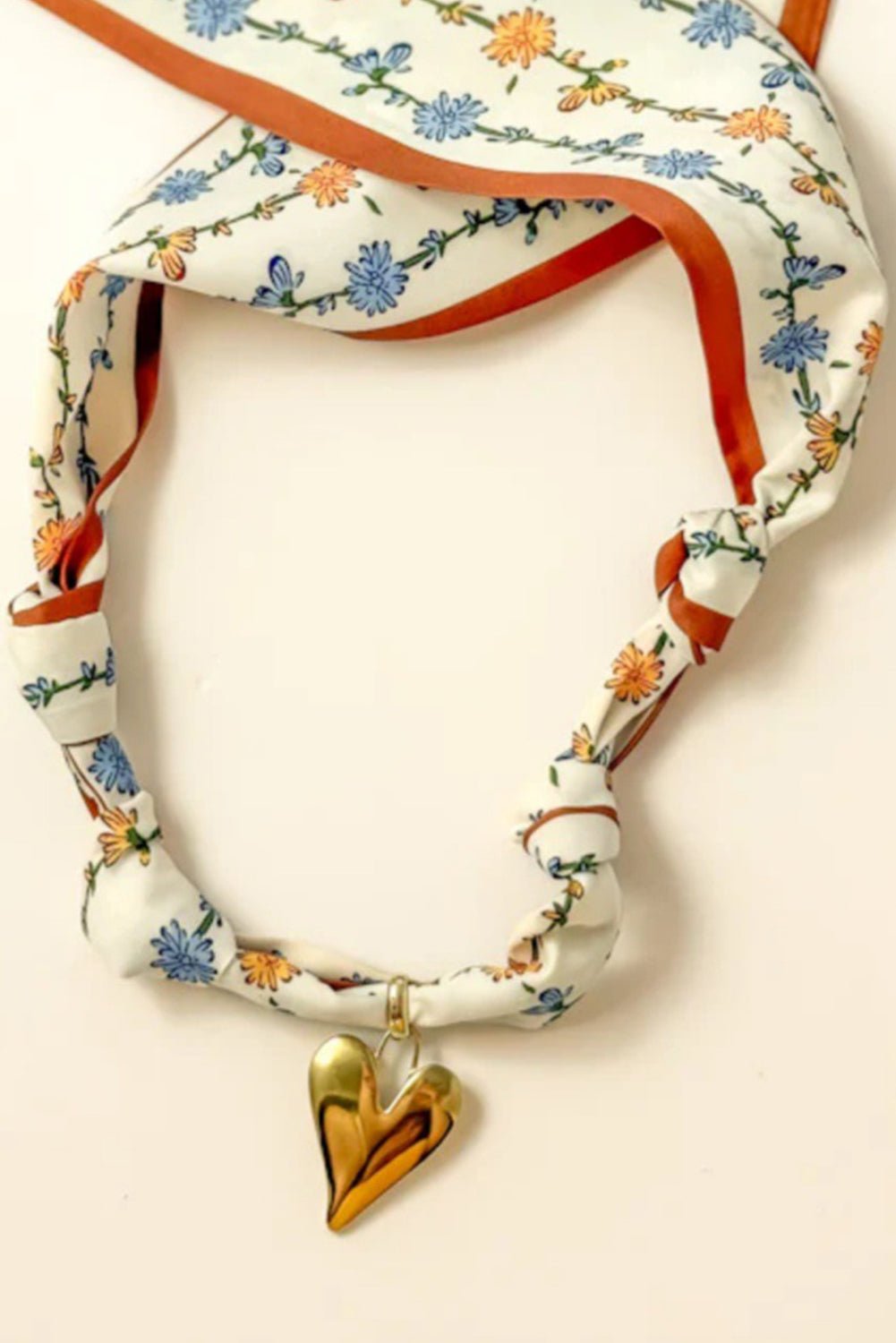 White Boho Floral Print Heart Pendant Scarf Necklace - MAD RUFFI