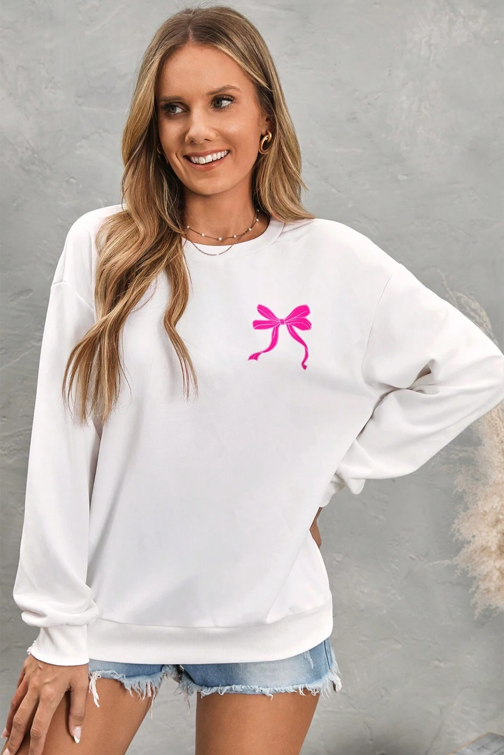 White Bow Graphic Casual Crewneck Sweatshirt - Graphic Sweatshirts