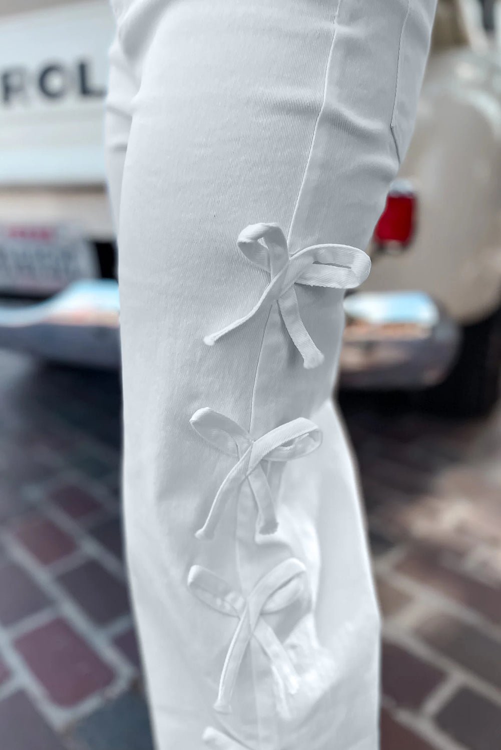 White Bowknot Side Detail Straight Leg Loose Jeans - MAD RUFFI