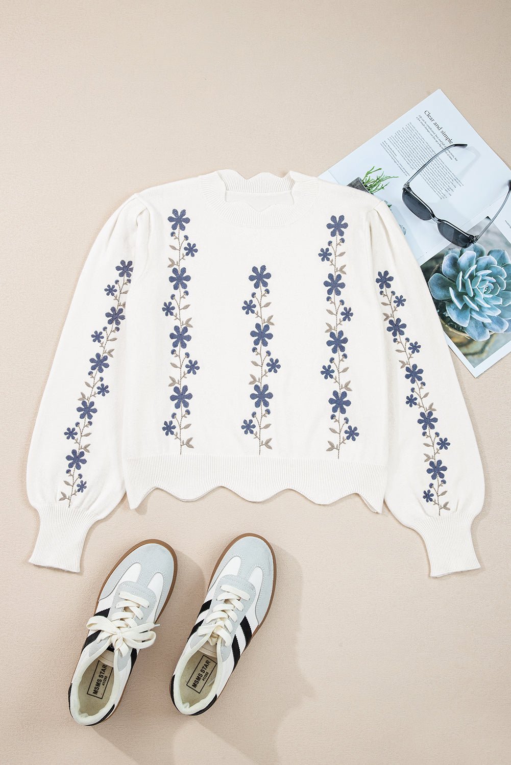 White Floral Embroidered Scallop Hem Cropped Sweater - MAD RUFFI