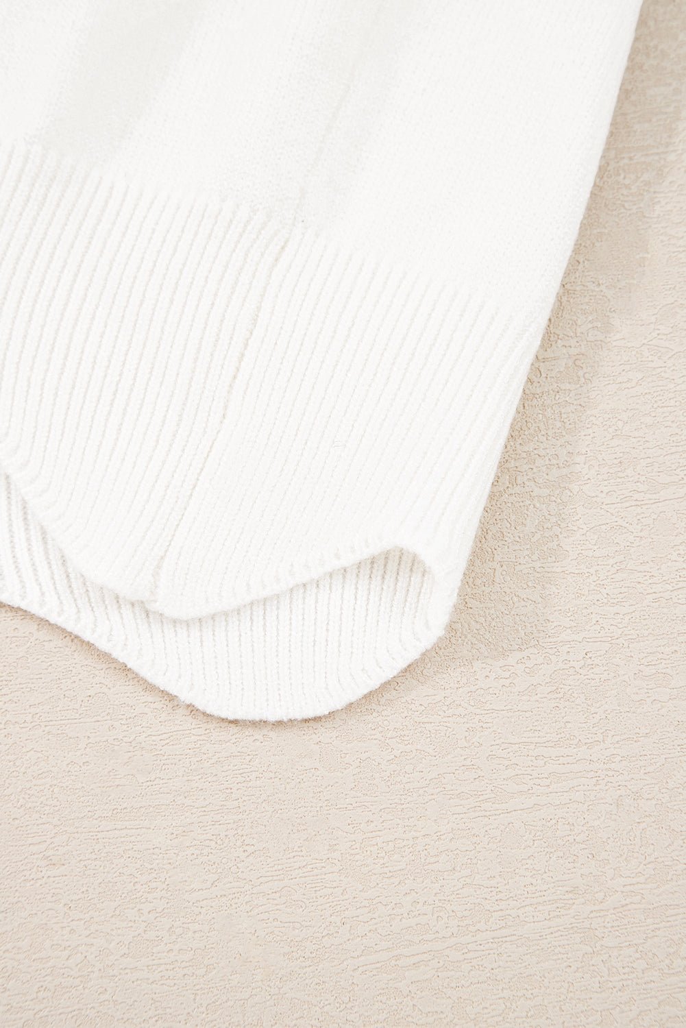 White Floral Embroidered Scallop Hem Cropped Sweater - MAD RUFFI