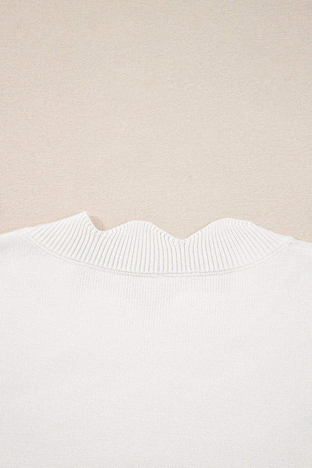 White Floral Embroidered Scallop Hem Cropped Sweater - MAD RUFFI