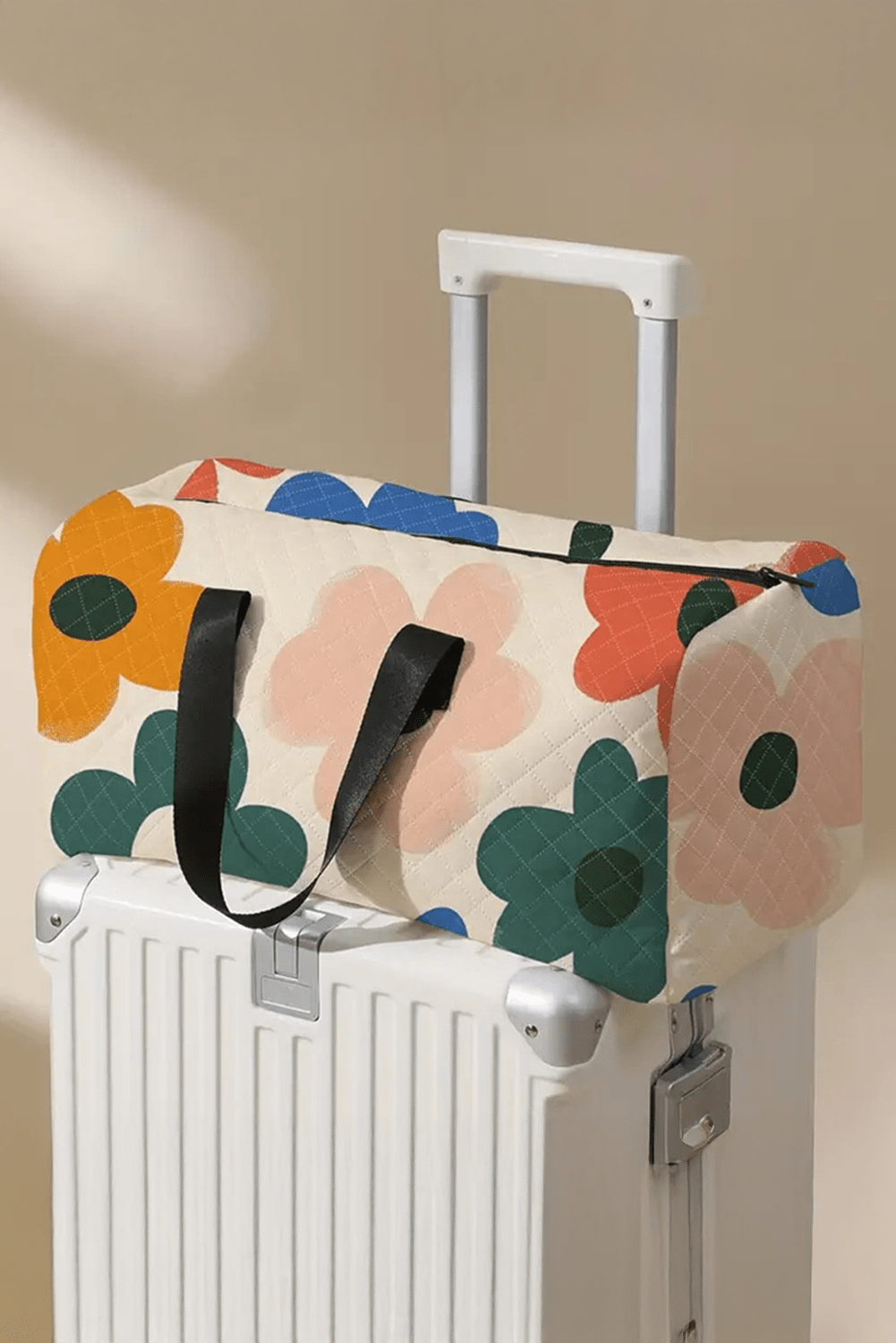 White Floral Quilted Tote Bag - MAD RUFFI