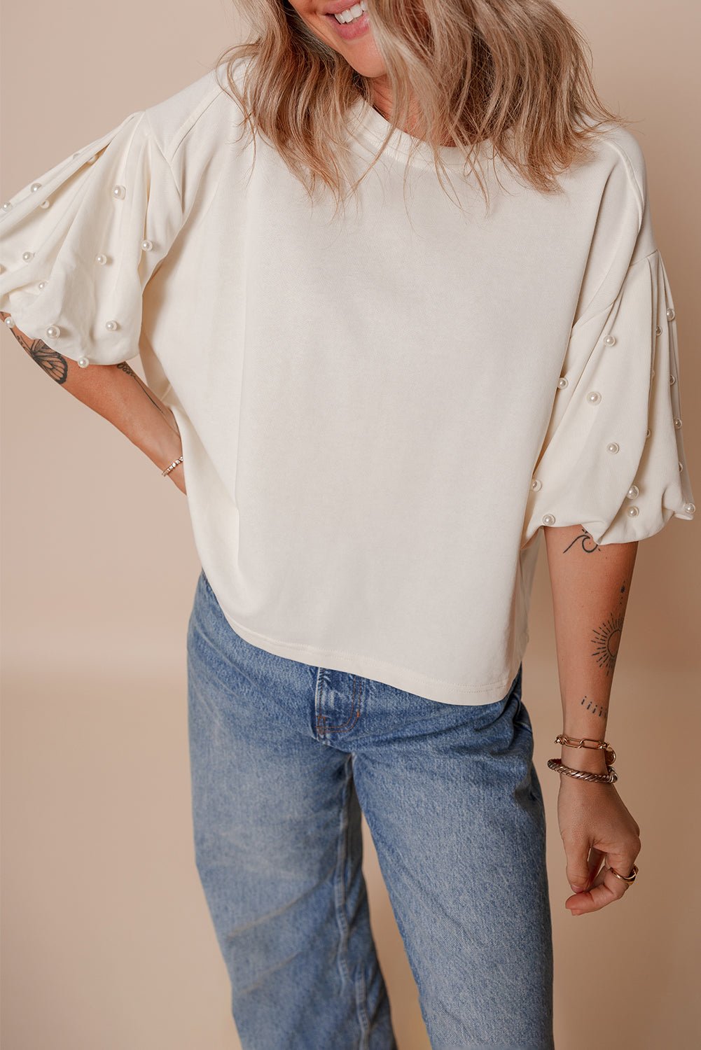 White Pearled Puff Sleeve Round Neck Loose Top - MAD RUFFI