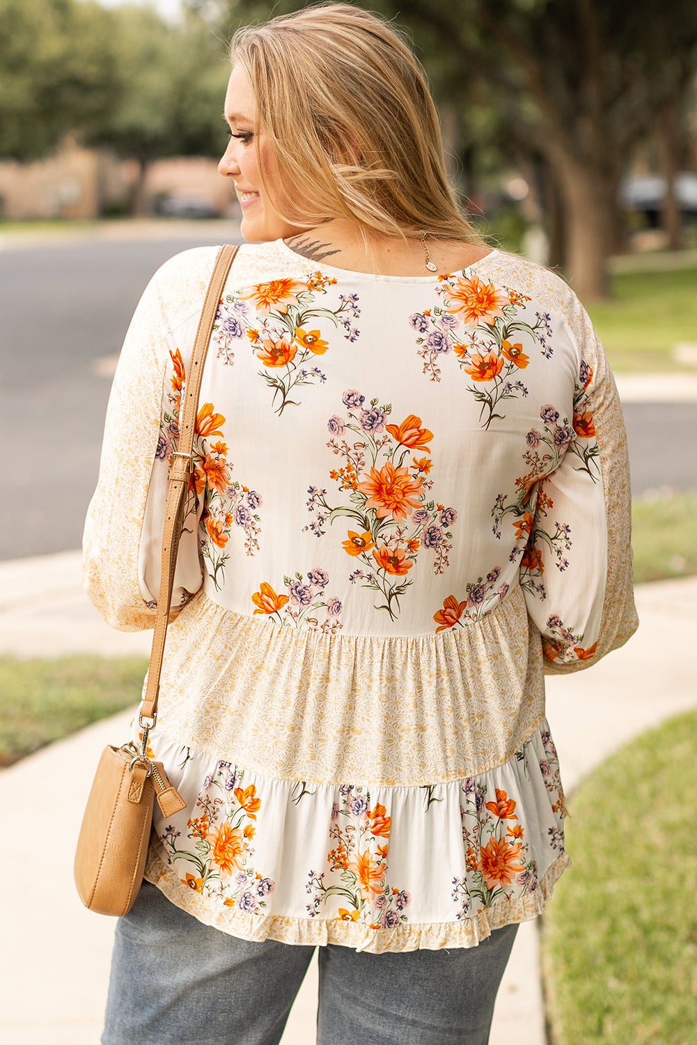 White Plus Size Floral Print V Neck Puff Sleeve Blouse - Plus Size Tops