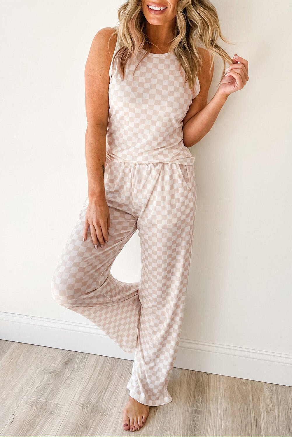 White Ribbed Texture Checkered Tank and Pants Set - MAD RUFFI