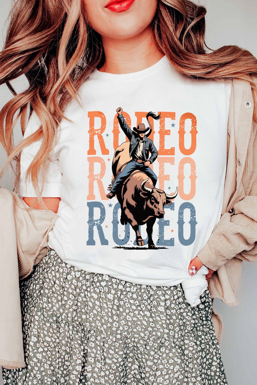 White RODEO Graphic Crewneck Fashion T Shirt - MAD RUFFI