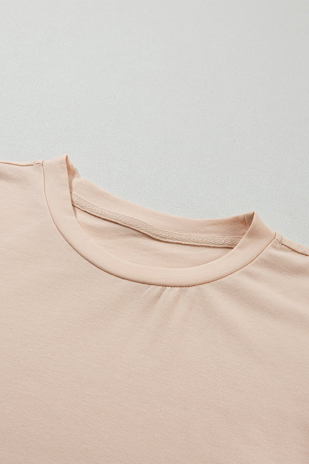 White Solid Color Basic Crew Neck Plain Tee - MAD RUFFI