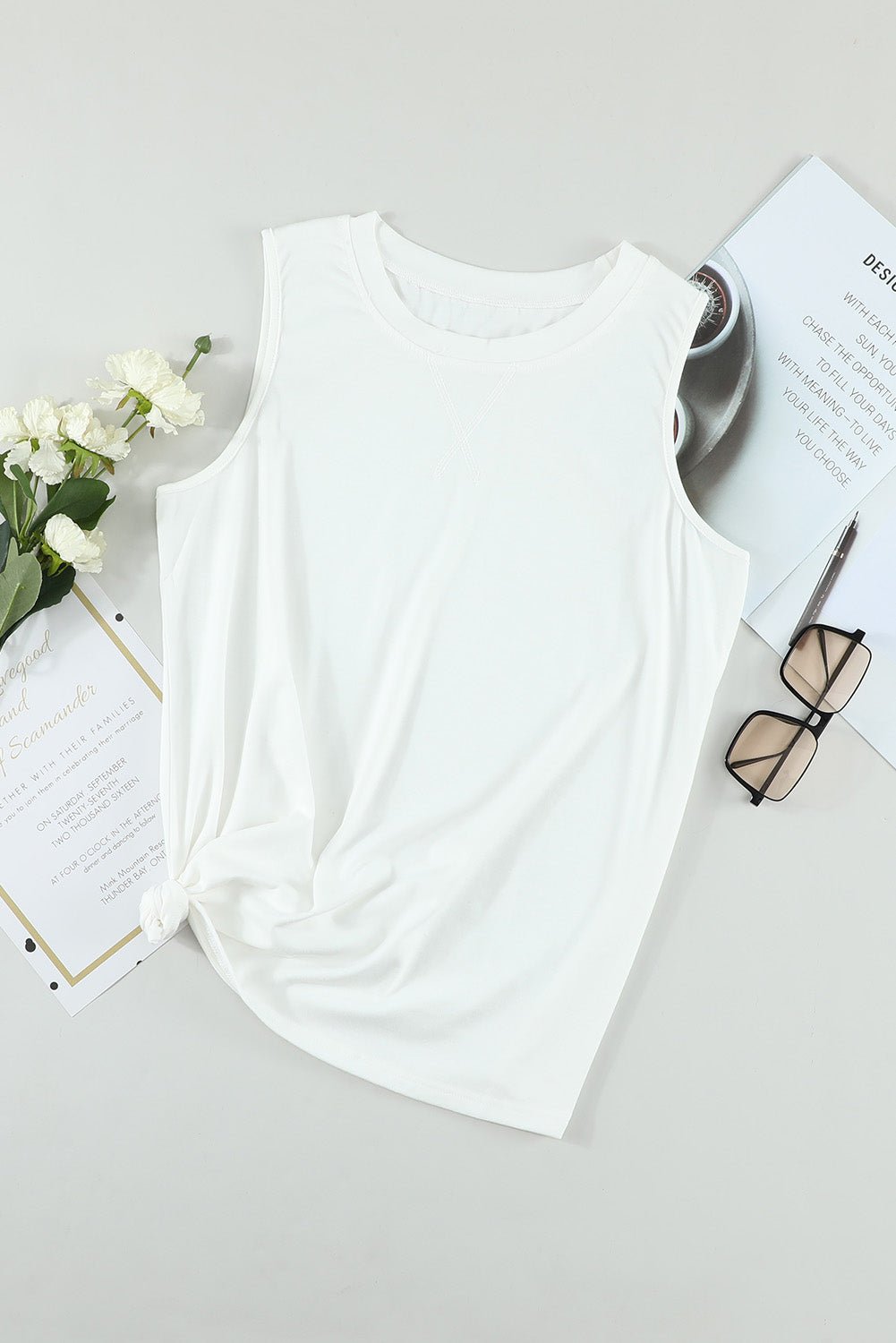 white solid color basic crew neck tank - MAD RUFFI