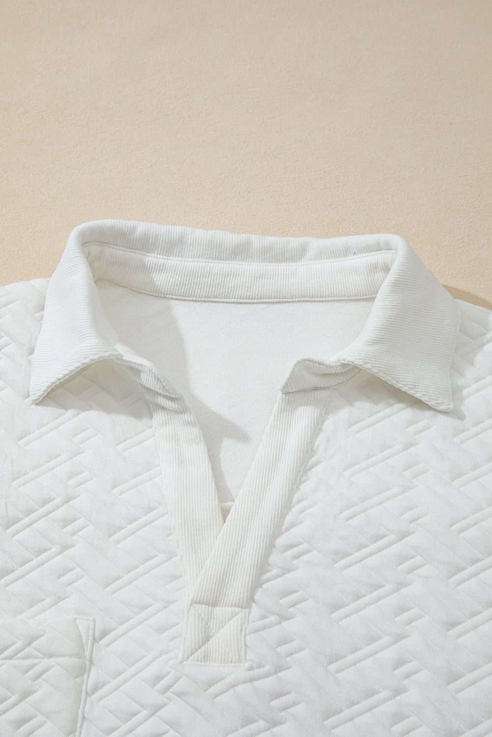 White Textured Pocketed Collared V Neck Pullover Sweatshirt - MAD RUFFI