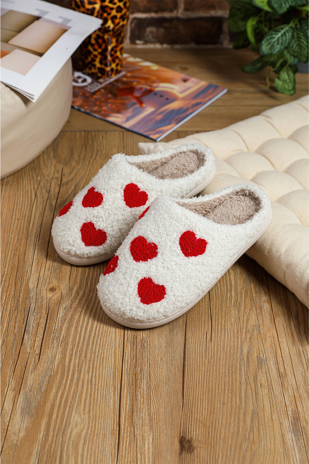 White Valentines Day Hearts Print Plush Slippers - MAD RUFFI