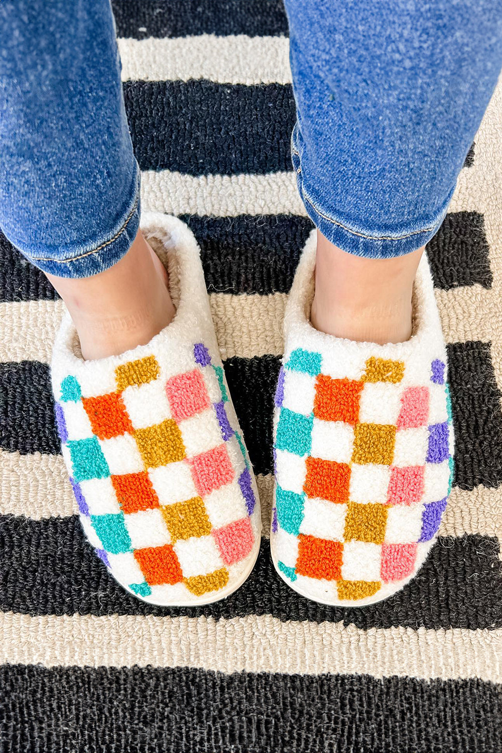 White Vibrant Checkered Plush Thermal Slippers - MAD RUFFI