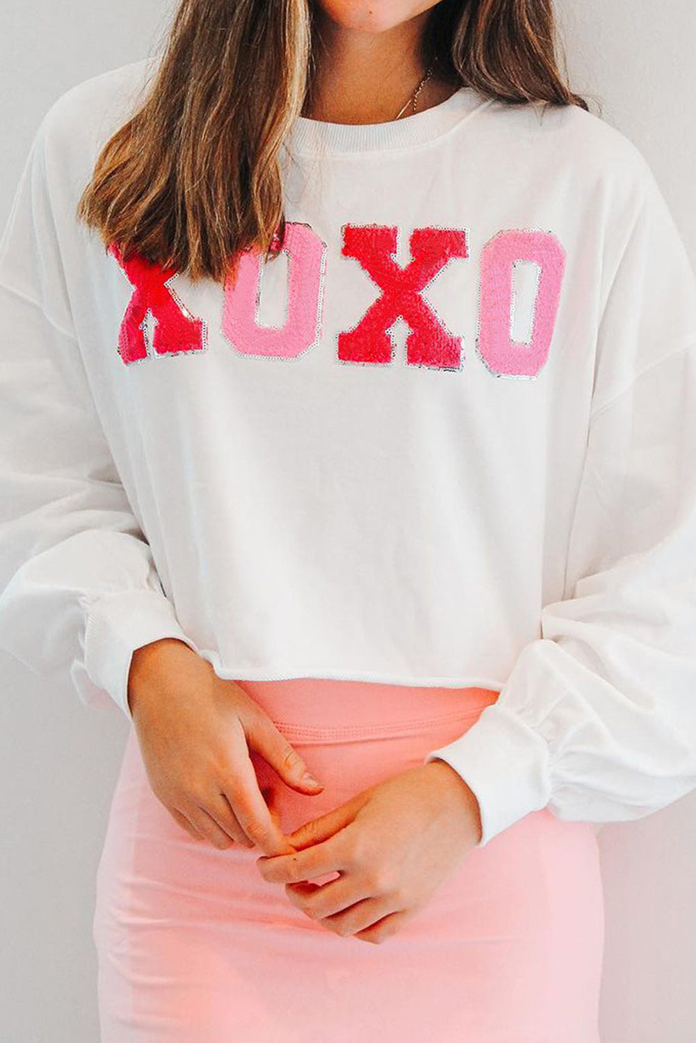 White XOXO Chenille Letter Graphic Valentine Pullover Sweatshirt - MAD RUFFI